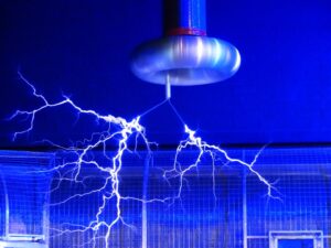 light-museum-show-human-blue-electricity-1126030-pxhere.com-min