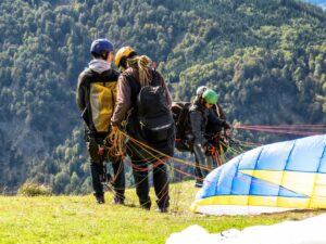 sport-adventure-fly-flight-holiday-freedom-636311-pxhere.com-min